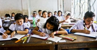পিইসির পরিবর্তে বিদ্যালয়ে বার্ষিক পরীক্ষা নেয়ার প্রস্তাব
