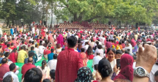 জাতীয় সংগীতের মধ্যদিয়ে শেষ হলো বটমূলের বর্ষবরণ জাতীয় সংগীতের মধ্যদিয়ে শেষ হলো বটমূলের বর্ষবরণ