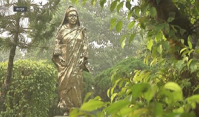 বেগম রোকেয়া পদক পেলেন ৫ নারী