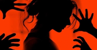 ৭ বছরের শিশুকে ধর্ষণচেষ্টা, ২ কিশোর গ্রেপ্তার