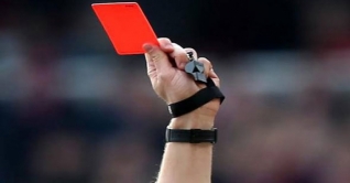 স্পেনে নারী রেফারিকে ধর্ষণের হুমকি