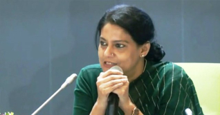 সড়কে শৃঙ্খলা ফেরাতে যে পরামর্শ পরিবেশ উপদেষ্টার