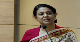 উন্নত দেশগুলো বড় বড় কথা বলে কিন্তু টাকা দেয় না উন্নত দেশগুলো বড় বড় কথা বলে কিন্তু টাকা দেয় না