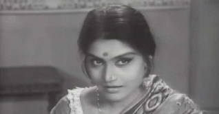 চলে গেলেন রুমা গুহ ঠাকুরতা