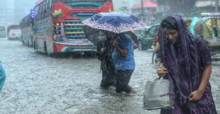 দেশজুড়ে আজও অতিভারী বৃষ্টির শঙ্কা দেশজুড়ে আজও অতিভারী বৃষ্টির শঙ্কা