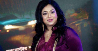 হঠাৎ ঢাকায় শাবনূর