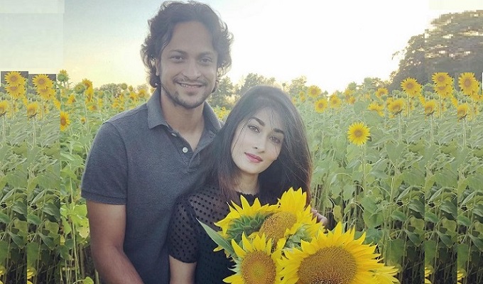 বর্ণিল আতশবাজিতে সাকিবের প্রত্যাবর্তন উদযাপন শিশিরের