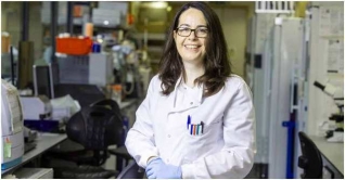 একসময় সাধারণ ঠান্ডাজ্বরে পরিণত হবে কোভিড: সারাহ গিলবার্ট