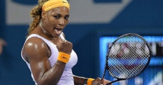 ওসাকাকে হারিয়ে সেমিফাইনালে সেরেনা