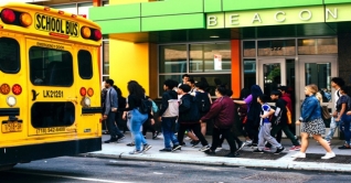 নিউ ইয়র্কে দেড় লাখ শিক্ষার্থীর হদিস মিলছে না