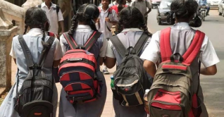 মোখা : ৪ বোর্ডের সব শিক্ষাপ্রতিষ্ঠান রোববার বন্ধ