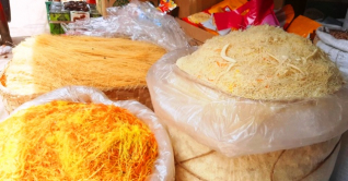 এবার বেড়েছে সেমাই-চিনির দাম এবার বেড়েছে সেমাই-চিনির দাম