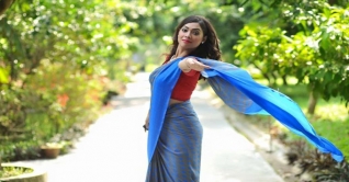 অল্পের জন্য বেঁচে ফিরলেন অভিনেত্রী শানারেই দেবী