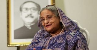 বঙ্গবন্ধু হত্যায় মোশতাক ও জিয়াউর রহমান জড়িত: প্রধানমন্ত্রী বঙ্গবন্ধু হত্যায় মোশতাক ও জিয়াউর রহমান জড়িত: প্রধানমন্ত্রী