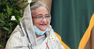 সবার জন্য টিকা নিশ্চিতে কাজ করছে সরকার: প্রধানমন্ত্রী সবার জন্য টিকা নিশ্চিতে কাজ করছে সরকার: প্রধানমন্ত্রী