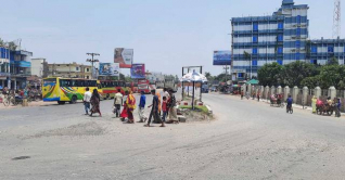 ঈদের পরদিন ফাঁকা সিরাজগঞ্জের মহাসড়ক