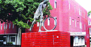 শুক্রবার রাজধানীর যা যা বন্ধ