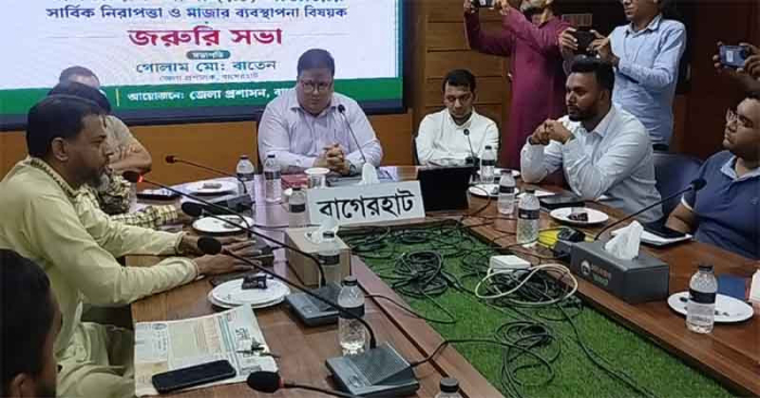 খানজাহান আলী (রহ:) মাজারের দিঘির সেই কুমির সরিয়ে নেওয়ার সিদ্ধান্ত