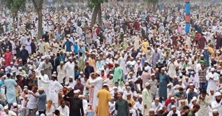 কানায় কানায় পূর্ণ শোলাকিয়া ঈদগাহ