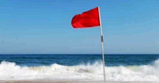 ঘূর্ণিঝড় ফিনজালে উত্তাল সাগর, সমুদ্রবন্দরে ৪ নম্বর সংকেত ঘূর্ণিঝড় ফিনজালে উত্তাল সাগর, সমুদ্রবন্দরে ৪ নম্বর সংকেত