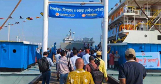সীতাকুণ্ড-সন্দ্বীপ নৌপথে ফেরি সার্ভিসের উদ্বোধন