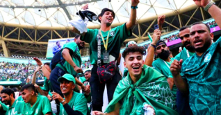 আর্জেন্টিনার বিপক্ষে জয়, সৌদিতে সাধারণ ছুটি আজ আর্জেন্টিনার বিপক্ষে জয়, সৌদিতে সাধারণ ছুটি আজ