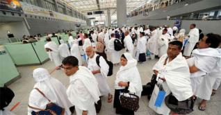 সৌদি আরব পৌঁছেছেন প্রায় ৭০ হাজার বাংলাদেশি হজযাত্রী