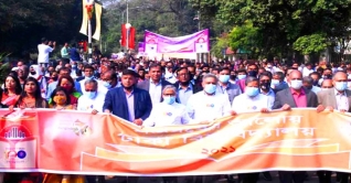 ঢাবির শতবর্ষ উপলক্ষে বিজয় শোভাযাত্রা ঢাবির শতবর্ষ উপলক্ষে বিজয় শোভাযাত্রা