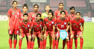 ভারতকে হারিয়েও চ্যাম্পিয়ন হতে পারল না বাংলাদেশ ভারতকে হারিয়েও চ্যাম্পিয়ন হতে পারল না বাংলাদেশ