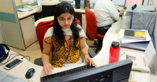 এইচএসসি পাসে ভূমি মন্ত্রণালয়ে চাকরির সুযোগ