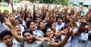 এসএসসি ও সমমানের পরীক্ষার ফল প্রকাশ, পাসের হার ৯৩.৫৮ এসএসসি ও সমমানের পরীক্ষার ফল প্রকাশ, পাসের হার ৯৩.৫৮