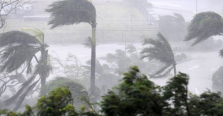 রাত ১টার মধ্যে যেসব জেলায় তীব্র ঝড়ের শঙ্কা