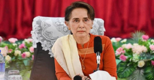 দুর্নীতি মামলায় ১৫ বছরের কারাদণ্ড হতে পারে সু চির