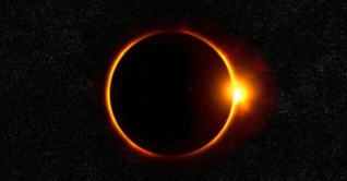 বছরের শেষ সূর্যগ্রহণ আজ বছরের শেষ সূর্যগ্রহণ আজ