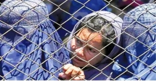 চাকরিজীবী নারীদের ঘরে থাকার নির্দেশনা তালেবানের