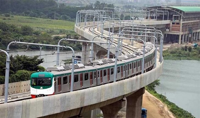 প্রথম দিন মেট্রোরেলে ভ্রমণ করেছেন ৩৮৫৭ যাত্রী