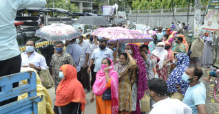ফ্যামিলি কার্ডে টিসিবির পণ্য বিক্রি রোববার শুরু