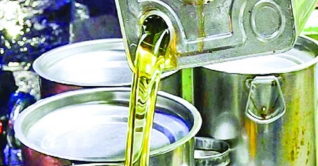 খোলা সয়াবিন তেল বিক্রির সময় ৬ মাস বাড়ল