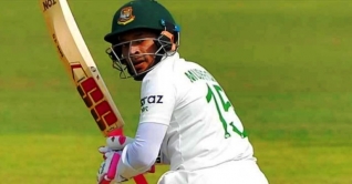 প্রথম সেশনে ৪ উইকেট হারিয়ে বাংলাদেশের রান ৬৯