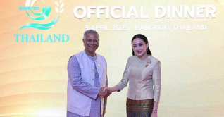 প্রধান উপদেষ্টা ও থাইল্যান্ডের প্রধানমন্ত্রীর সাক্ষাৎ প্রধান উপদেষ্টা ও থাইল্যান্ডের প্রধানমন্ত্রীর সাক্ষাৎ