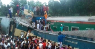ট্রেন দুঘর্টনা : শিশুসহ ৫ মৃত নারীর পরিচয় মিলেছে