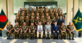 সেনাবাহিনী দেশের জনগণের আস্থার প্রতীক হয়েছে সেনাবাহিনী দেশের জনগণের আস্থার প্রতীক হয়েছে