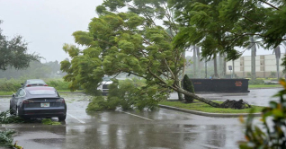 যুক্তরাষ্ট্রে ইয়ানের আঘাত, ২০ লাখ মানুষ বিদ্যুৎ বিচ্ছিন্ন