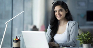 ইউএস-বাংলা এয়ারলাইন্সে ৪০ জনের চাকরি