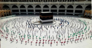 সৌদি আরবে উদযাপিত হচ্ছে পবিত্র ঈদুল আজহা