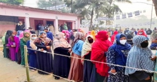 দ্বিতীয় ধাপে ইউপি নির্বাচনের ভোট চলছে