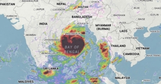 আম্পানের প্রভাবে ১০ ফুট উচ্চতার জলোচ্ছ্বাসের সম্ভাবনা আম্পানের প্রভাবে ১০ ফুট উচ্চতার জলোচ্ছ্বাসের সম্ভাবনা