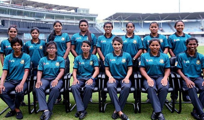 অনুশীলনের আগে কোভিড পরীক্ষা বাংলাদেশ নারী দলের
