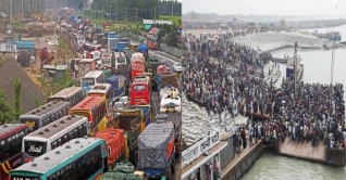 ঈদযাত্রায় সঙ্গী জানজট, ভোগান্তি বহুগুণ ঈদযাত্রায় সঙ্গী জানজট, ভোগান্তি বহুগুণ