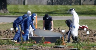 করোনা: বিশ্বে একদিনে আরও ১৫ হাজার প্রাণহানি করোনা: বিশ্বে একদিনে আরও ১৫ হাজার প্রাণহানি